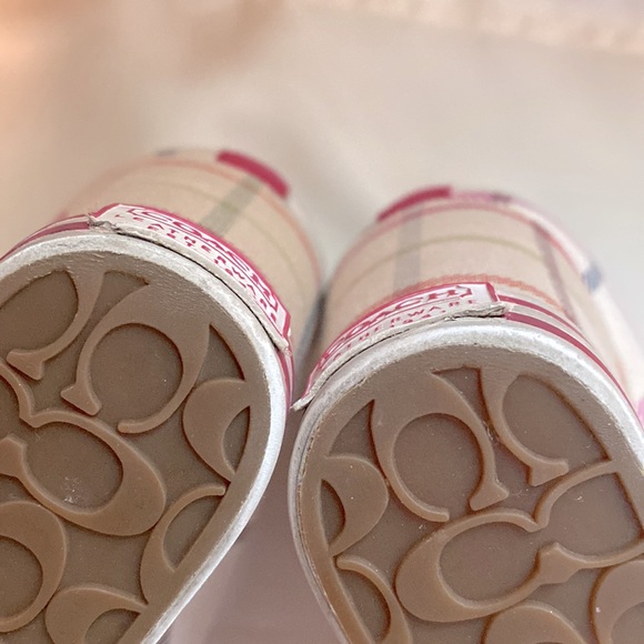 COACH tennis shoe wedges in classic multicolored tattersall tartan print. Size 8 - Picture 6 of 10